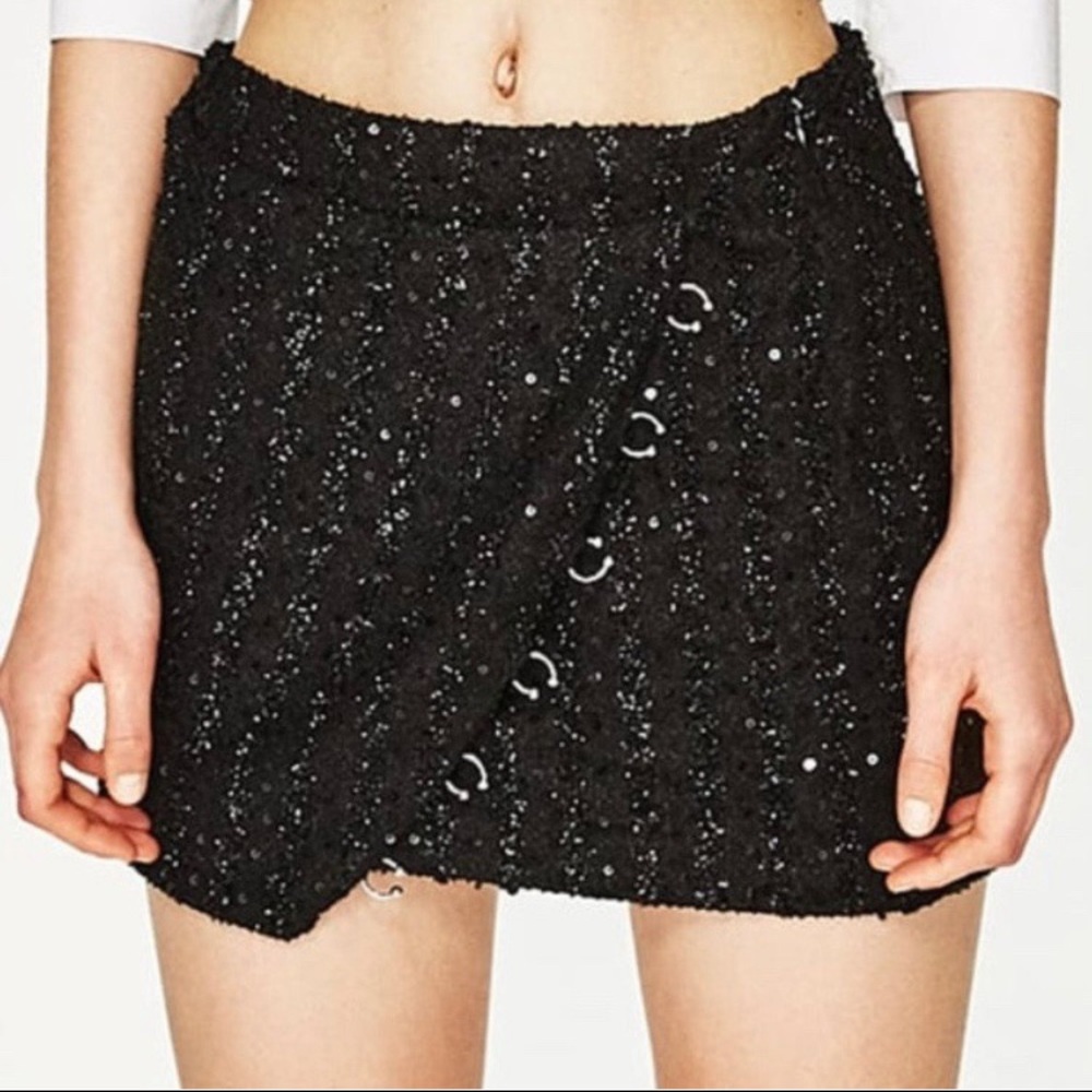 Zara mini black wrap skirt with sequins small